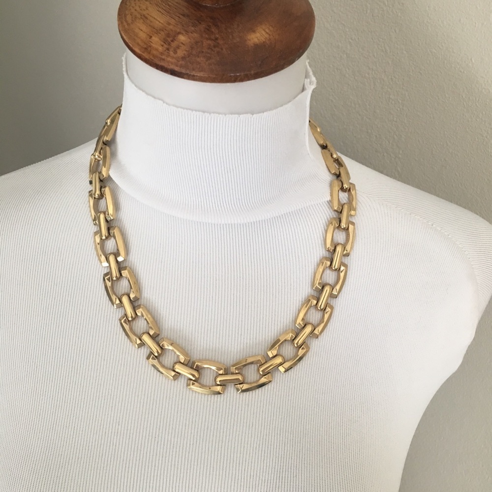 Lot of necklaces unworn